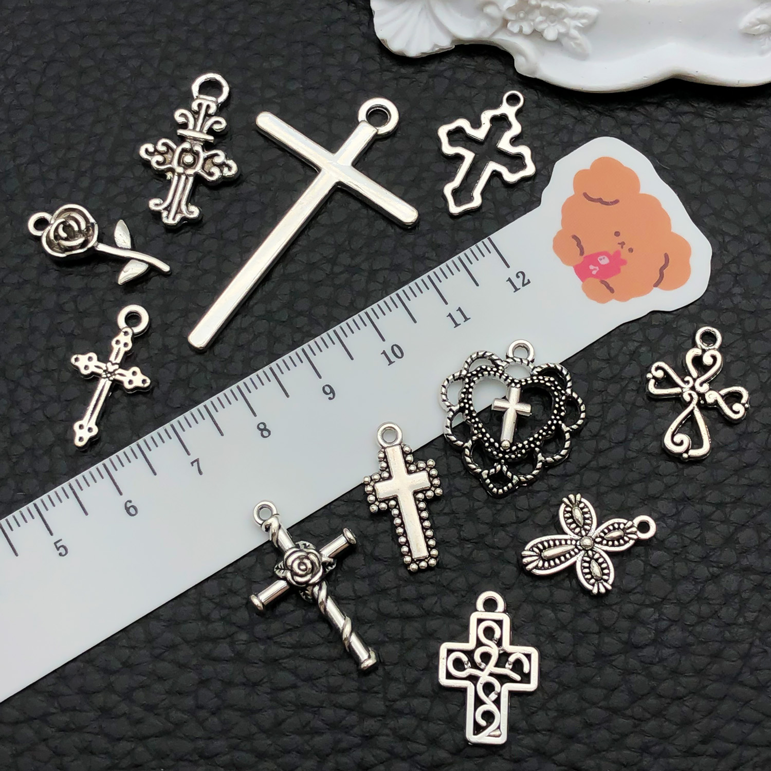 52pcs Assorted Cross Pendants  - Jewelry Making Degree recension och pris